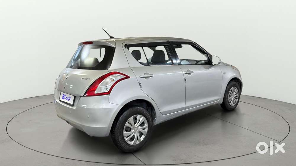 Maruti Suzuki Swift Vxi, 2015, Petrol