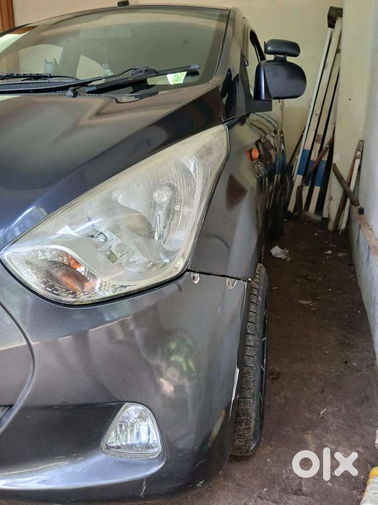 Hyundai Eon 2012 Petrol Well Maintained