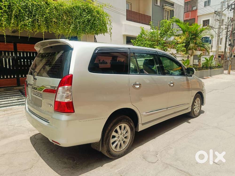 Toyota Innova 2.5 Z Diesel 7 Seater Bs Iv, 2014, Diesel