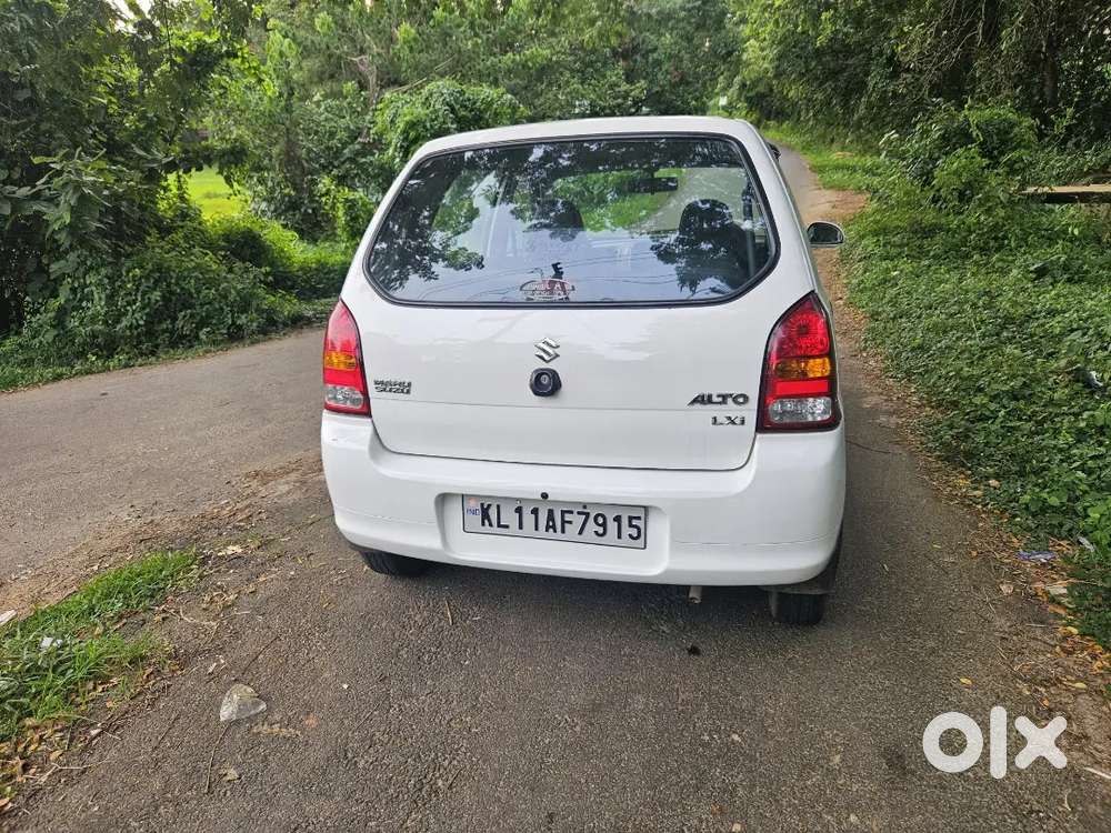 Maruti Suzuki Alto 2010 Lxi Petrol Manual