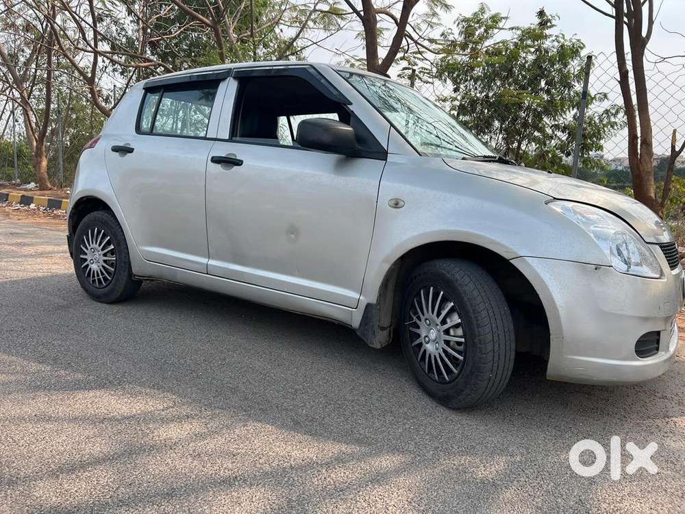 Maruti Suzuki Swift 2006 Petrol Well Maintained