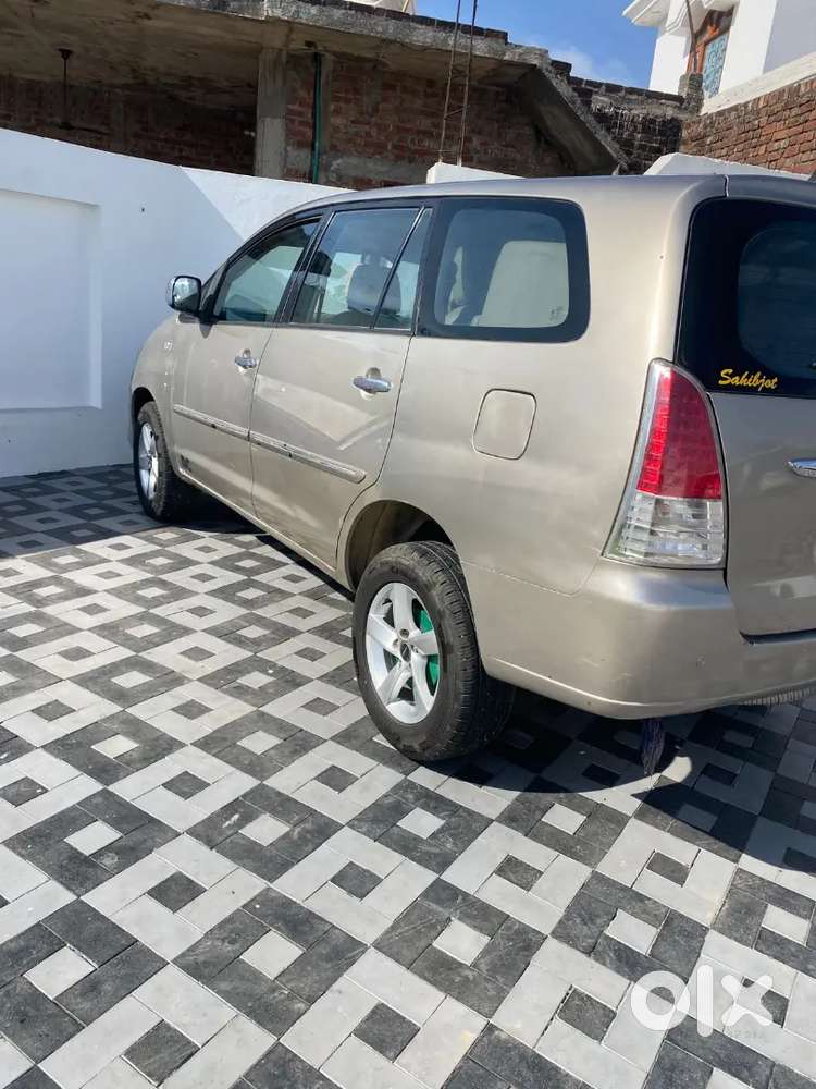 Toyota Innova 2008 Diesel Well Maintained