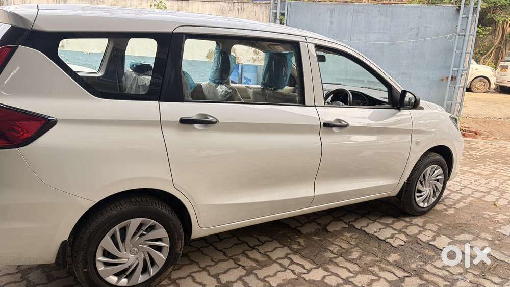 Toyota Rumion S Mt, 2025, Petrol