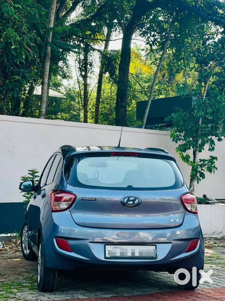 Hyundai Grand I10 1.2 Crdi Sportz, 2016, Petrol