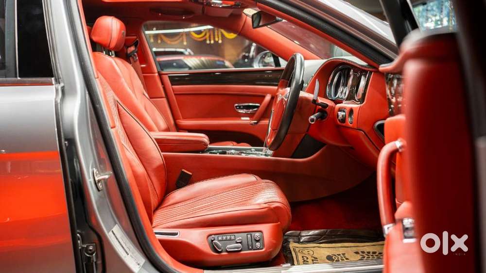 Bentley Flying Spur V8, 2017, Petrol