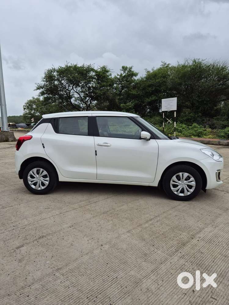 Maruti Suzuki Swift Vxi Optional, 2022, Petrol