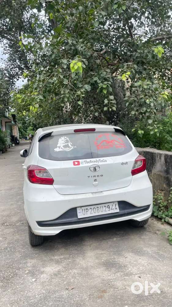 Tata Tiago Petrol Xt