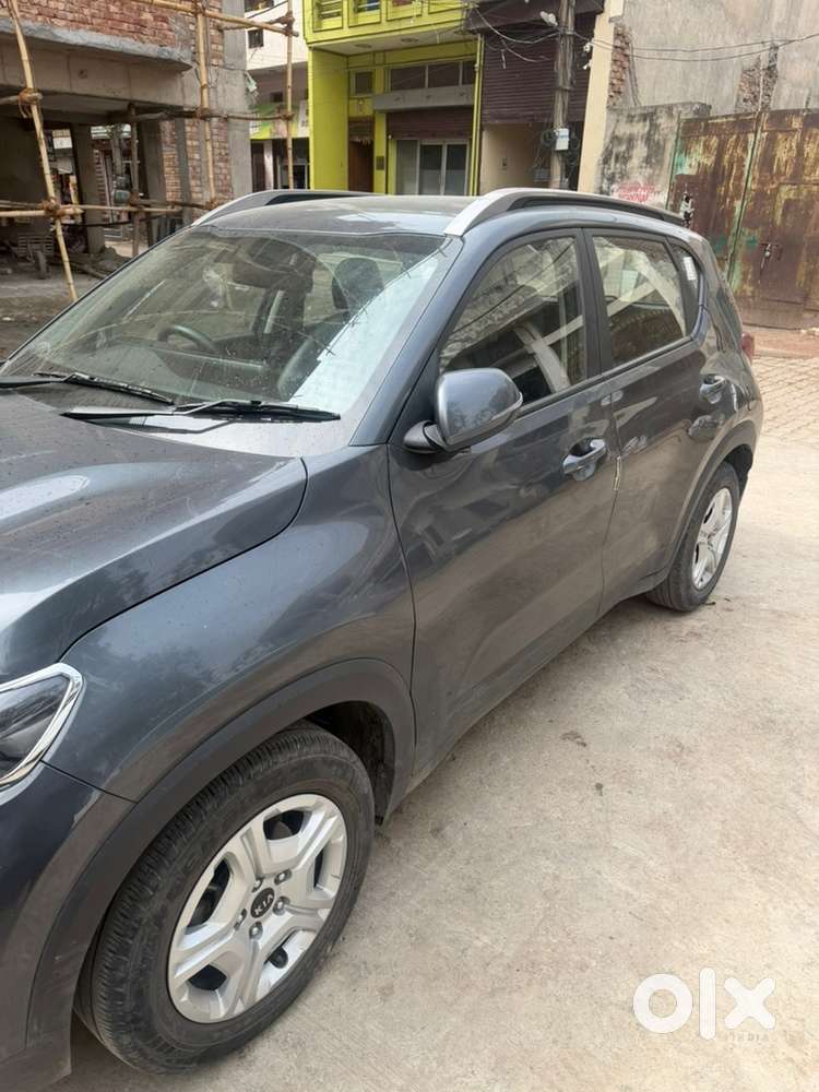 Kia Sonet Petrol 2021