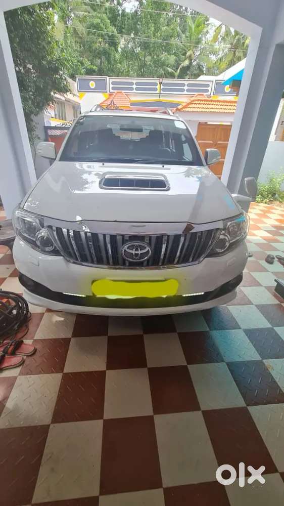 Toyota Fortuner 2014 95000 Km