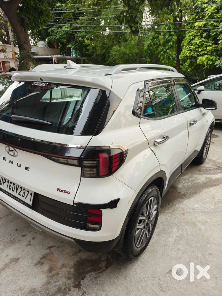 Hyundai Venue 1.0 S (o) Turbo Imt, 2023, Petrol