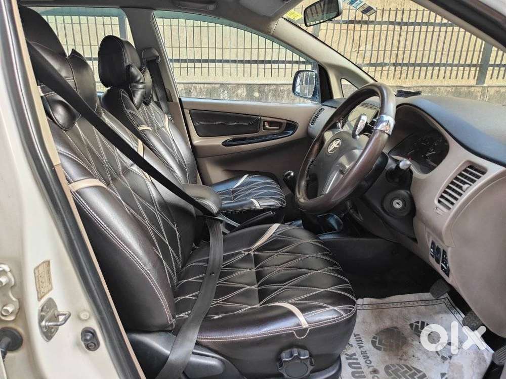 Toyota Innova 2.5 G (diesel) 7 Seater, 2016, Diesel