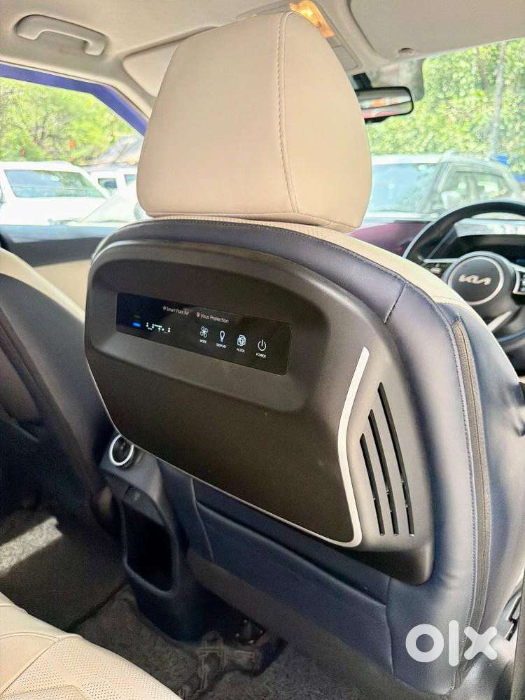Kia Carens 1.4 Luxury 7 Str, 2022, Petrol