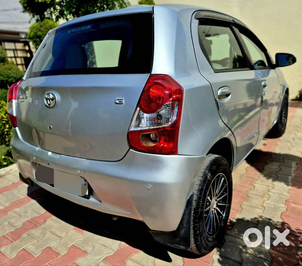 Toyota Etios Liva 2014 Petrol - 75,000 Km - Single Owner