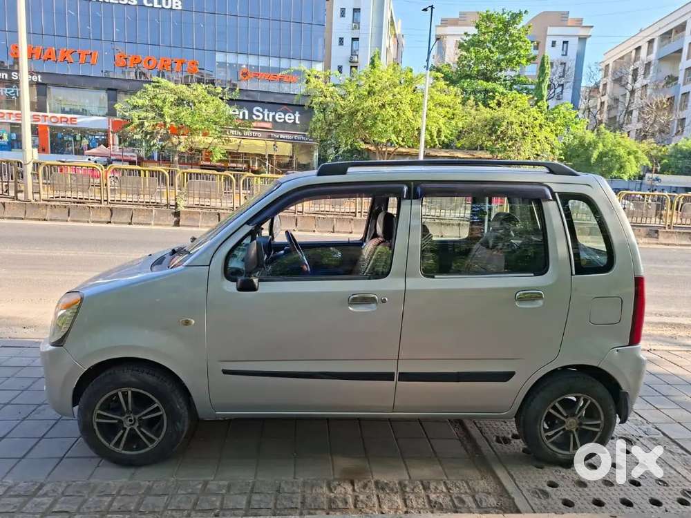 गाडीला 80 हजार रुपए खर्च केले आहे Cng गाडी आहे