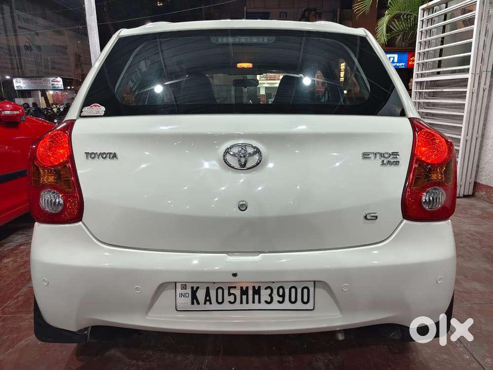 Toyota Etios Liva 2011-2012 G, 2012, Petrol