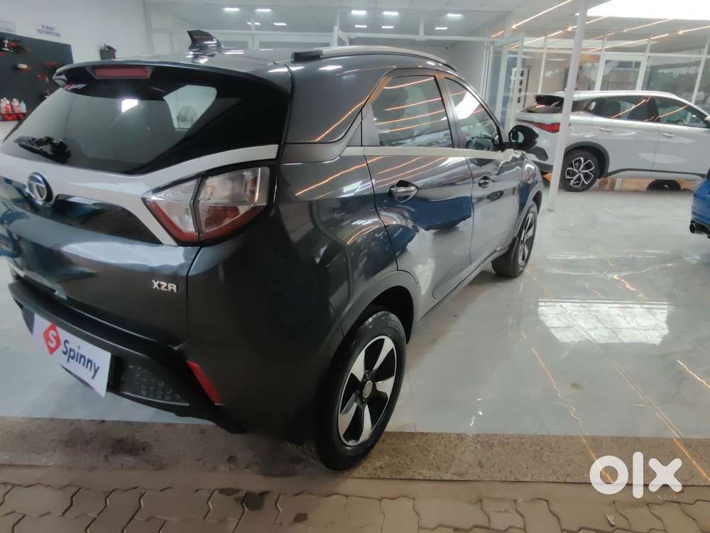 Tata Nexon 1.2 Revotron Xza Plus (l), 2019, Petrol