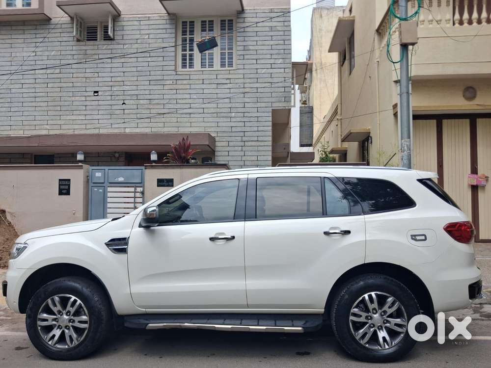 Ford Endeavour 3.2 Titanium At 4x4, 2017, Diesel