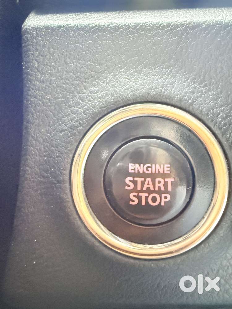 Maruti Suzuki Brezza 1.5 Zxi Plus Smart Hybrid, 2020, Petrol