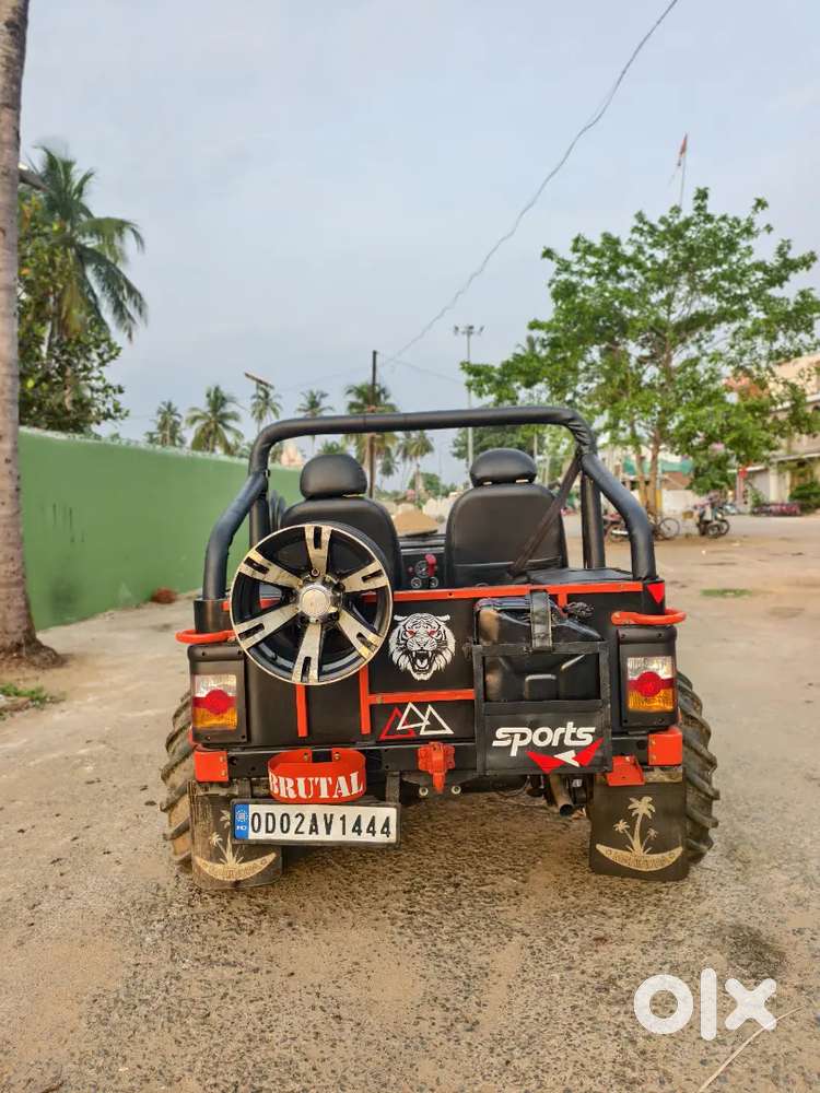 Mahindra Jeep 2018