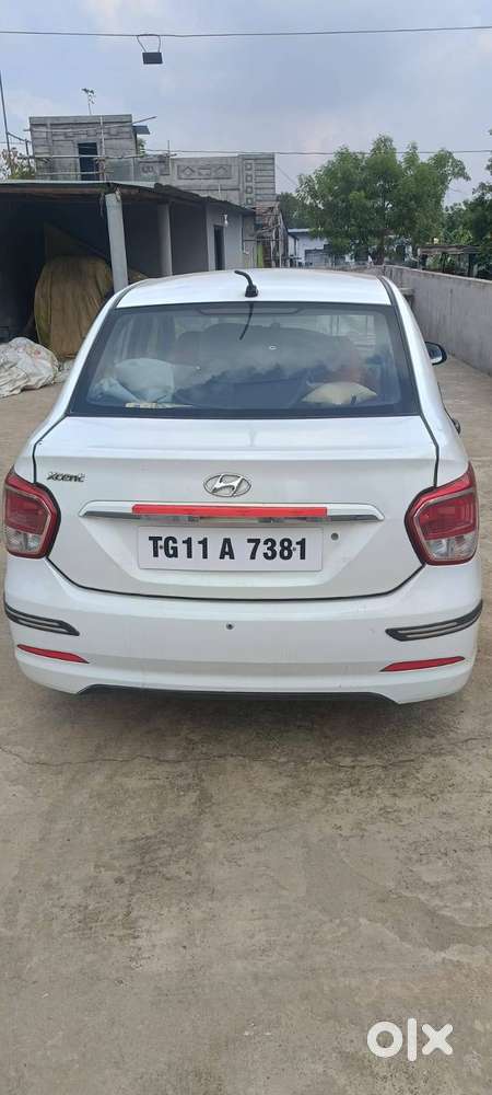 Hyundai Xcent 2015 Cng & Hybrids Well Maintained