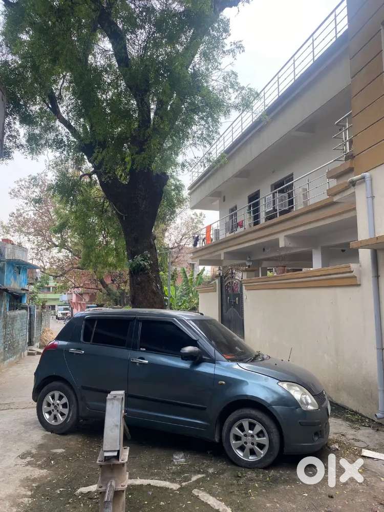 Maruti Suzuki Swift 2006 Petrol 67000 Km Driven