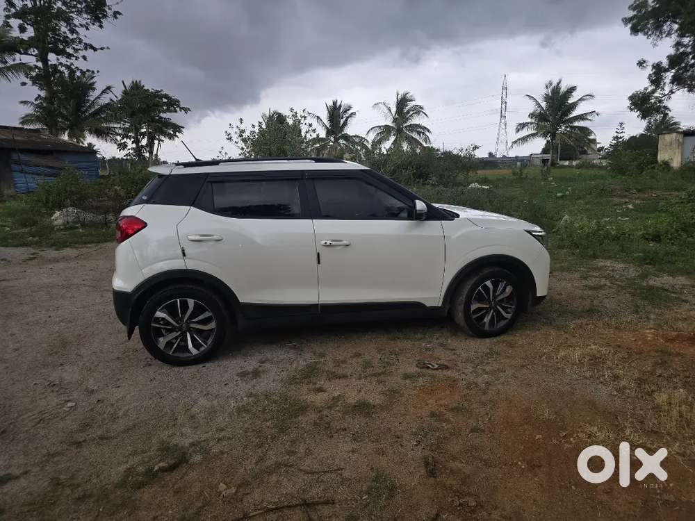 Mahindra Xuv300  W8 Manual 2021