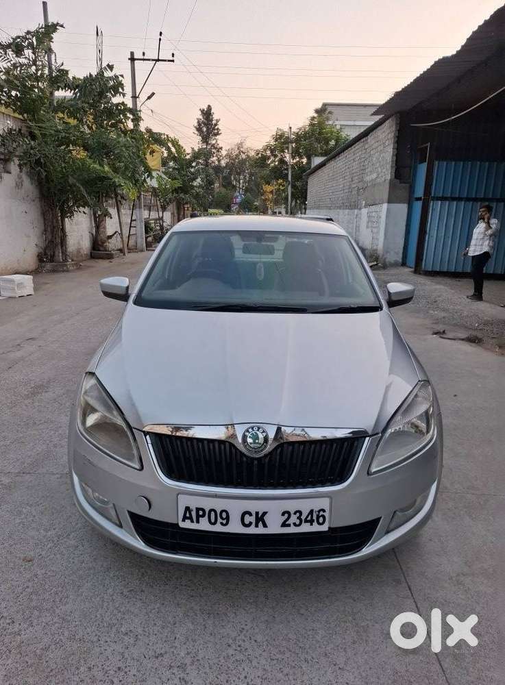 Skoda Rapid 1.5 Tdi Cr Elegance Plus, 2012, Diesel