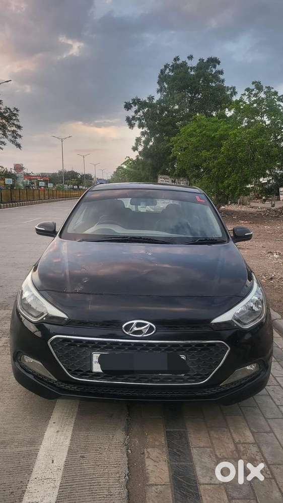 Hyundai 2016 Manual Petrol & Cng Car