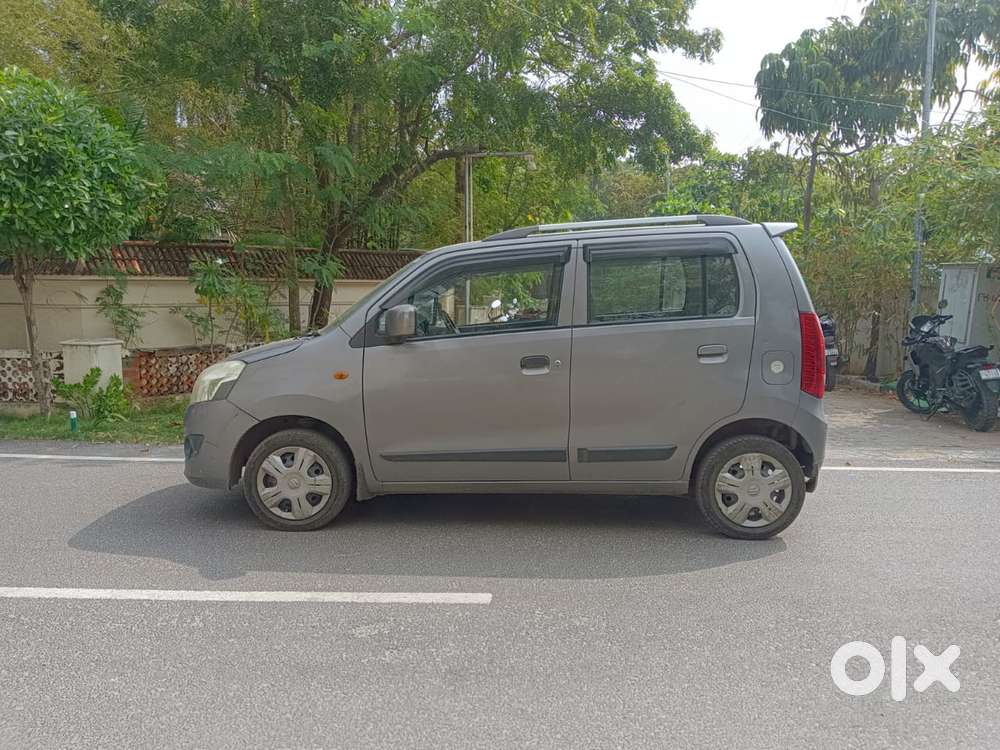 Maruti Suzuki Wagon R Amt Vxi, 2017, Petrol