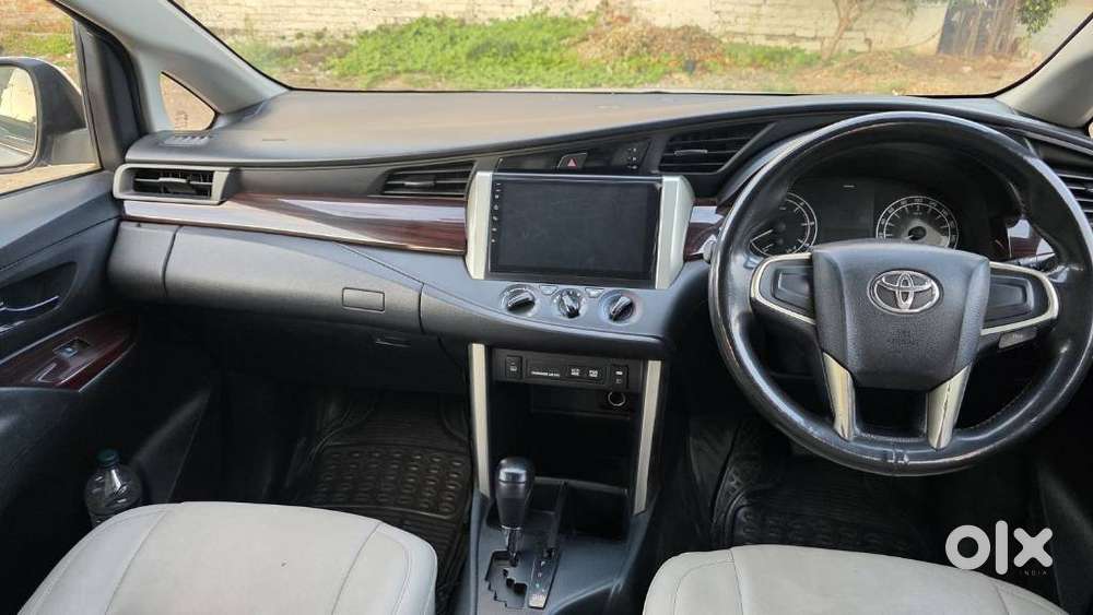 Toyota Innova Crysta 2.8 Gx At, 2016, Diesel