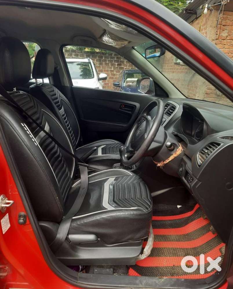 Maruti Suzuki Brezza Vxi At, 2021