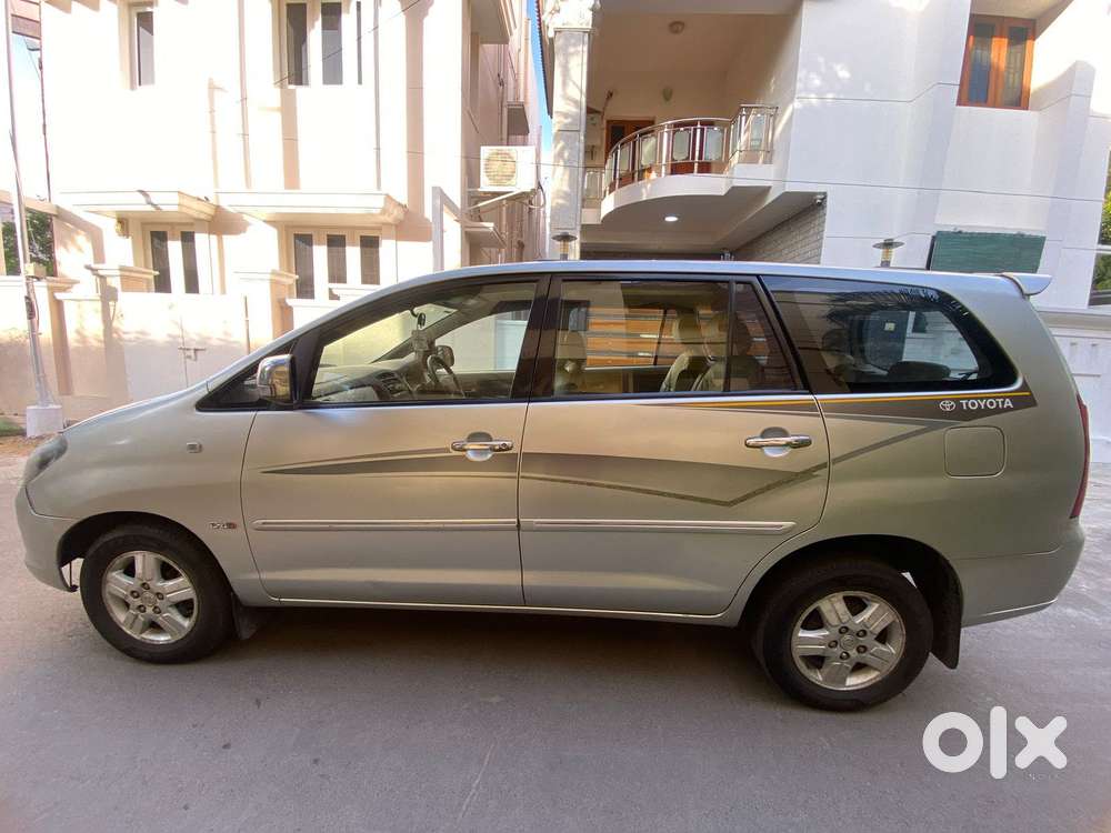 Toyota Innova 2.5 V 7 Str, 2006, Diesel