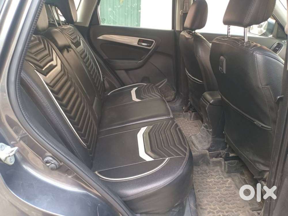 Maruti Suzuki Brezza 1.5 Zxi Plus Smart Hybrid Dual Tone, 2020, Petr..