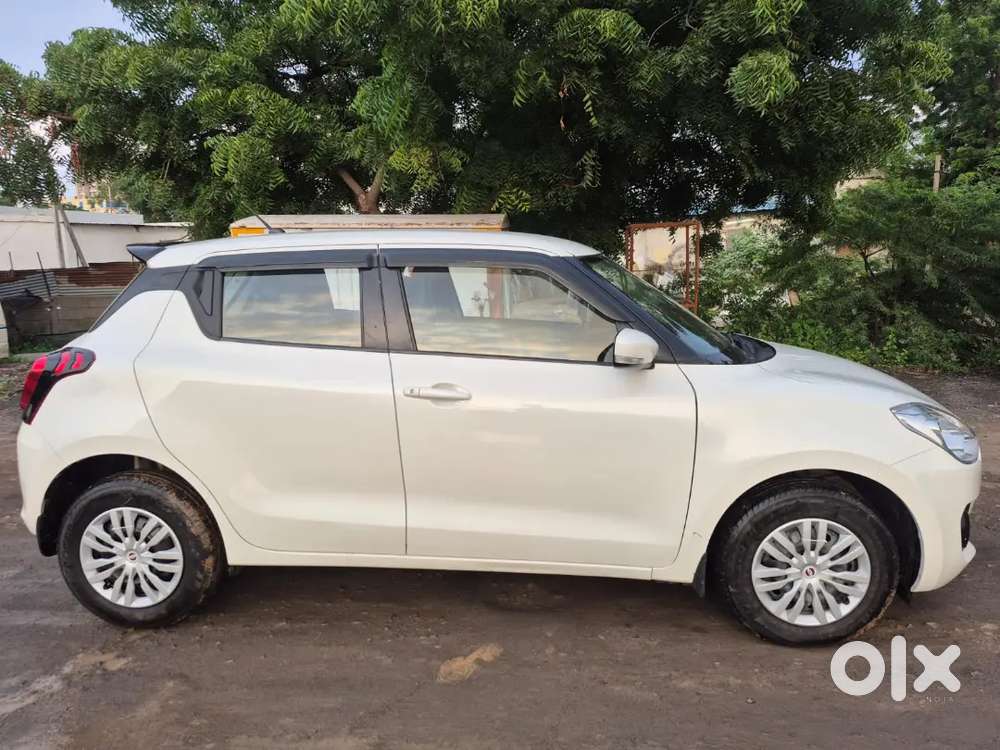 Swift Vxi  2022 Petrol
