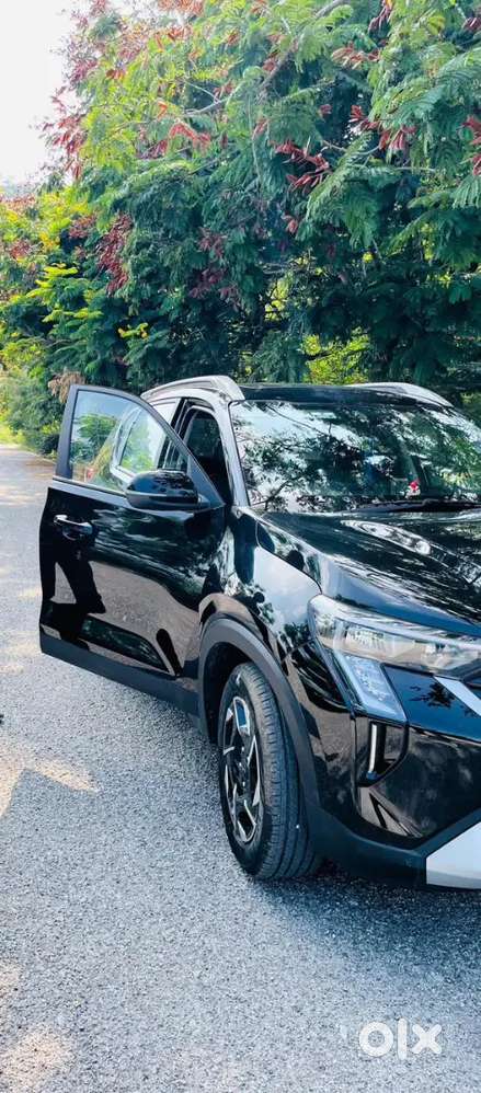 Kia Sonet 2025 Petrol 2900 Km Driven