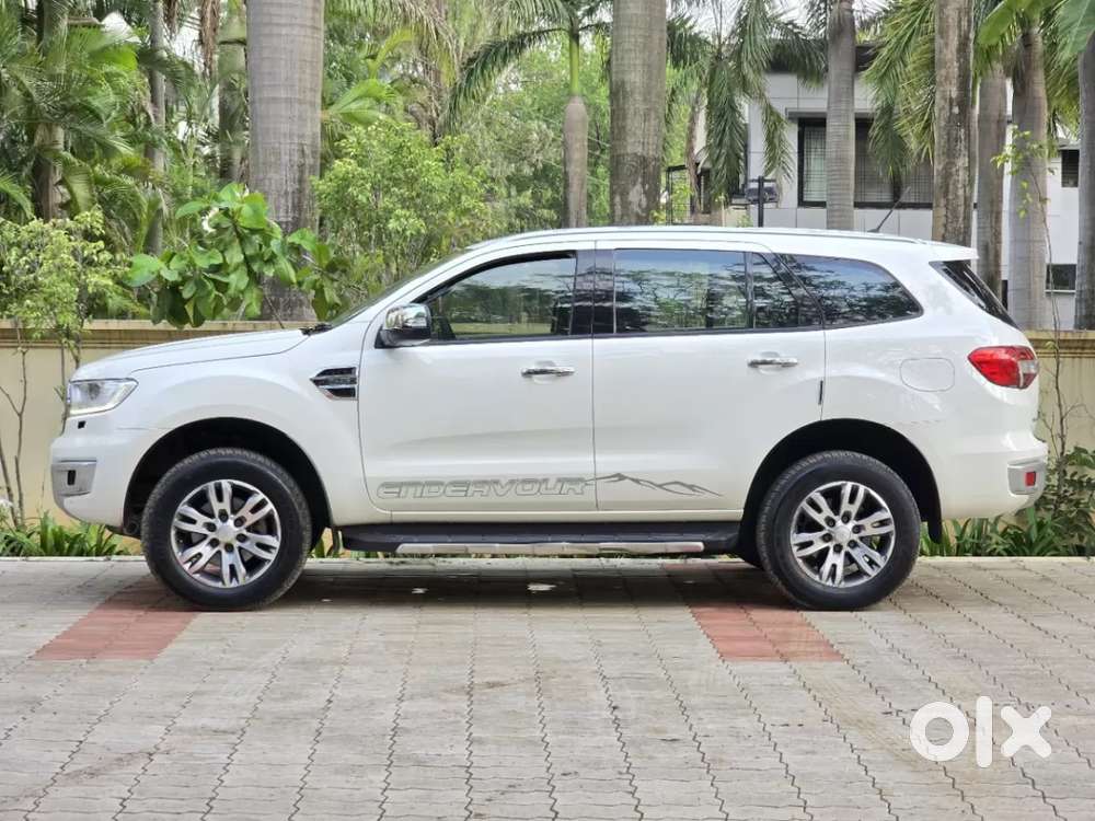 Ford Endeavour 2.2 Trend At 4x2, 2017, Diesel