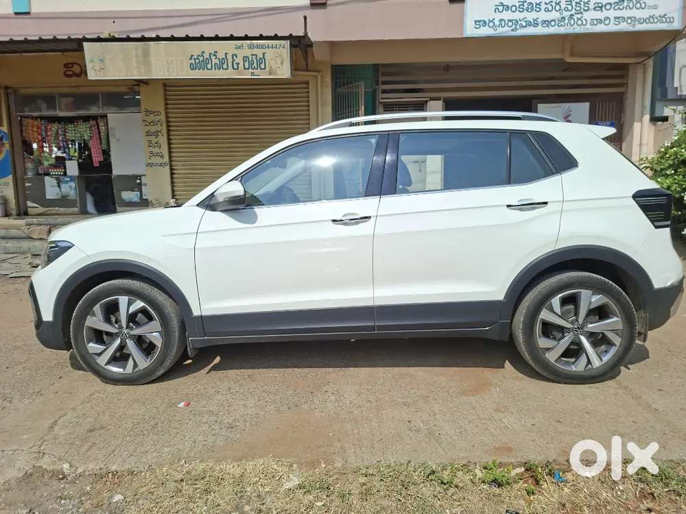 Volkswagen Taigun 2023 Topline