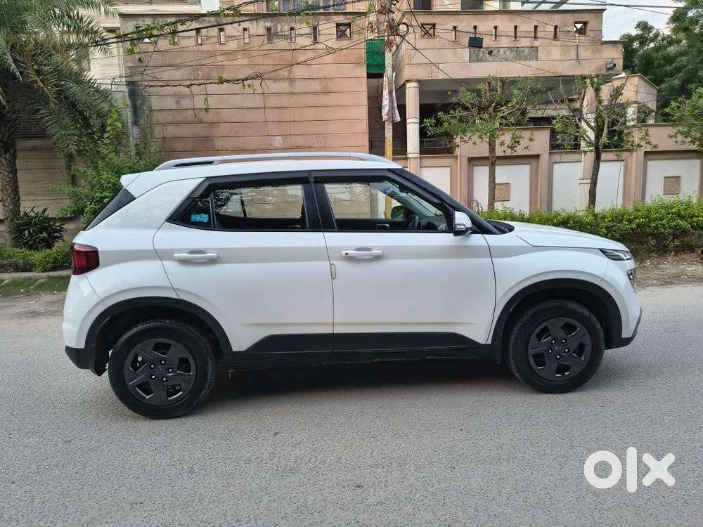 Hyundai Venue S Plus Mt 1.2 Kappa, 2021, Petrol