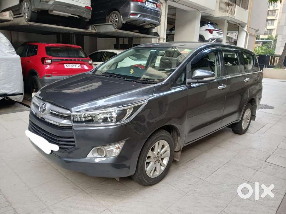 Toyota Innova Crysta 2.4 V 8 Str, 2017, Diesel
