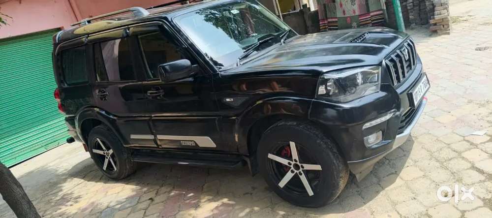 Mahindra Scorpio Classic 2025 Diesel Mt