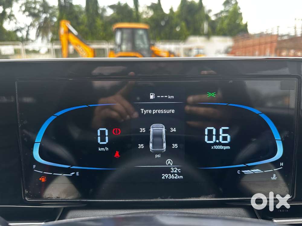 Hyundai Verna 1.5 Sx Petrol Mt, 2023, Petrol