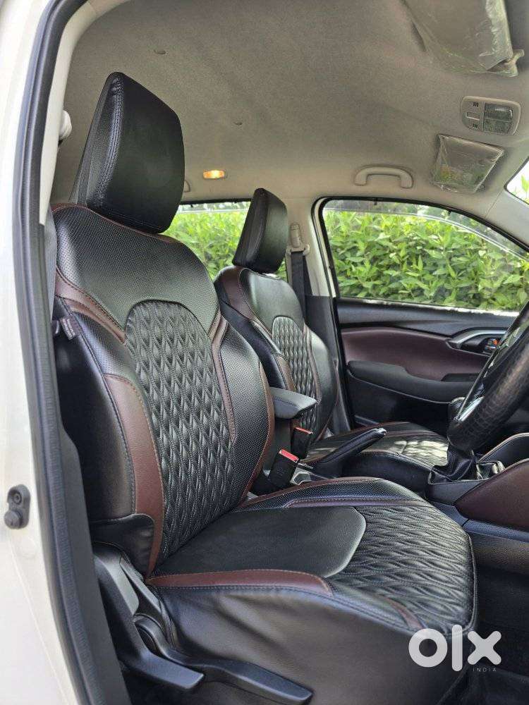 Maruti Suzuki Grand Vitara 1.5 Sigma Smart Hybrid, 2025, Petrol