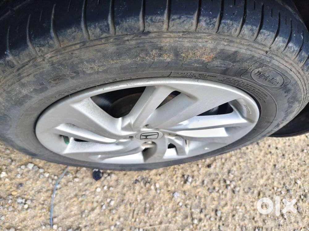 Honda Jazz V Automatic, 2016, Petrol