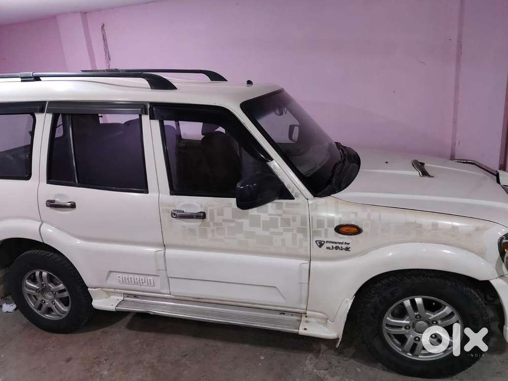 Mahindra Scorpio Classic 2011 Diesel Well Maintained