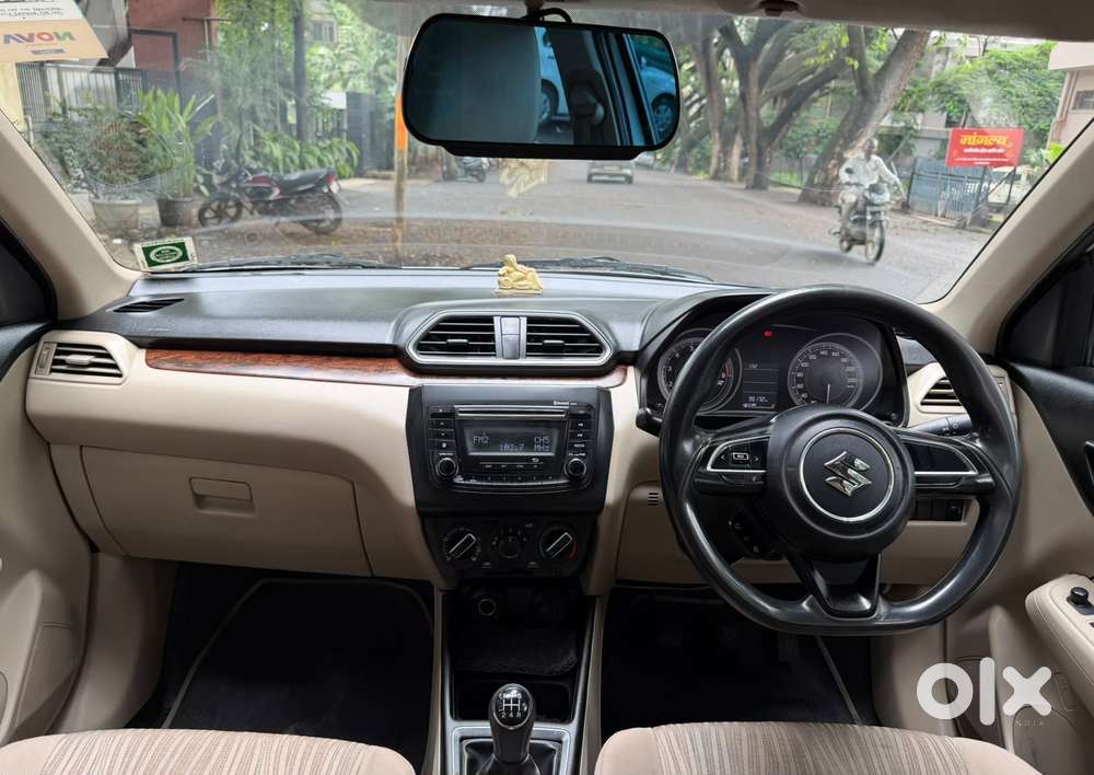 Maruti Suzuki Dzire Vxi Ags, 2017, Petrol