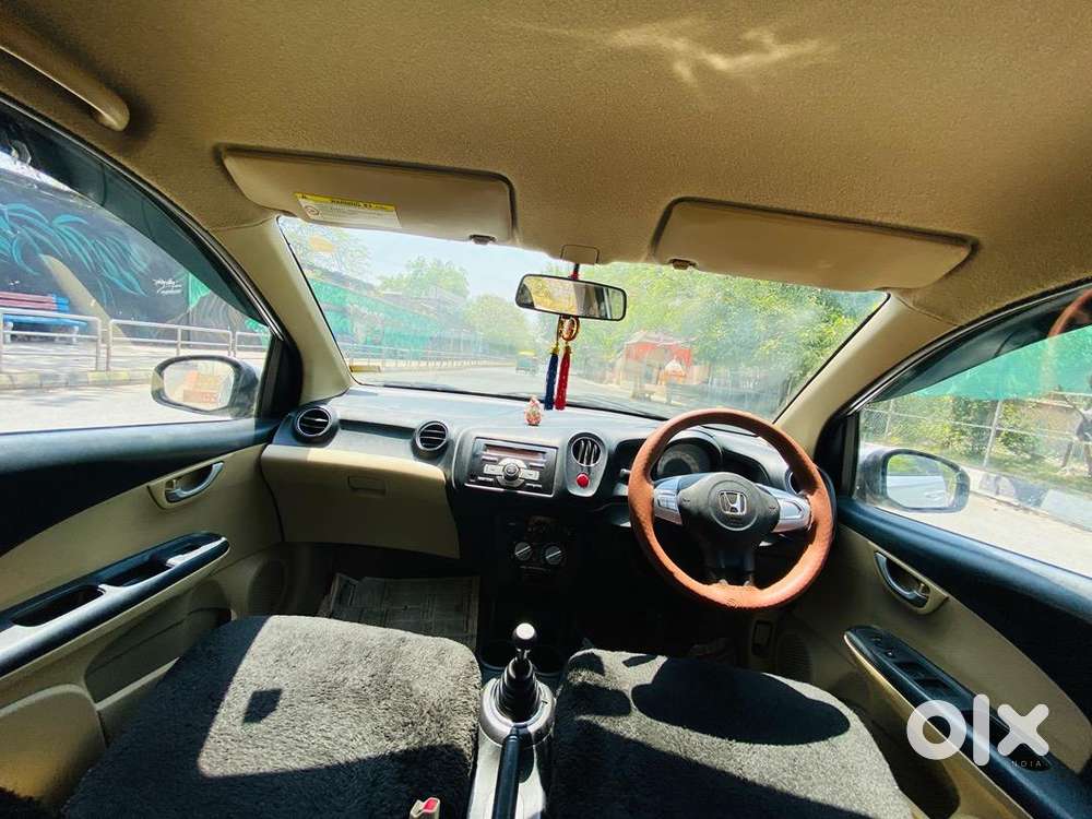 Honda Brio 2014 Petrol Well Maintained