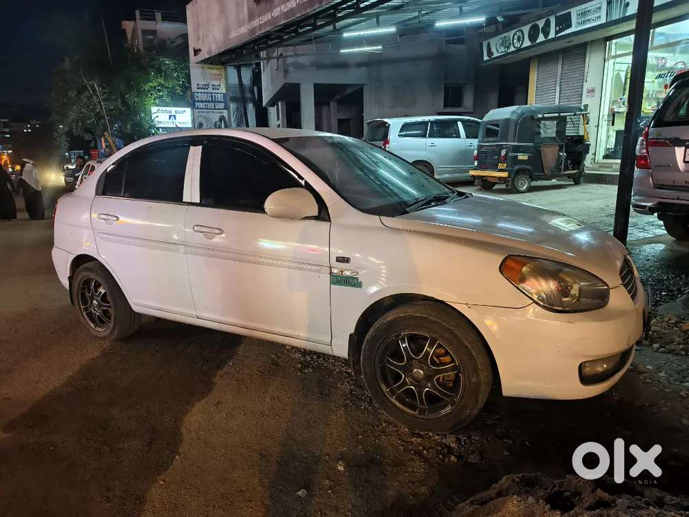 Hyundai Verna 2008 Diesel 180000 Km Driven