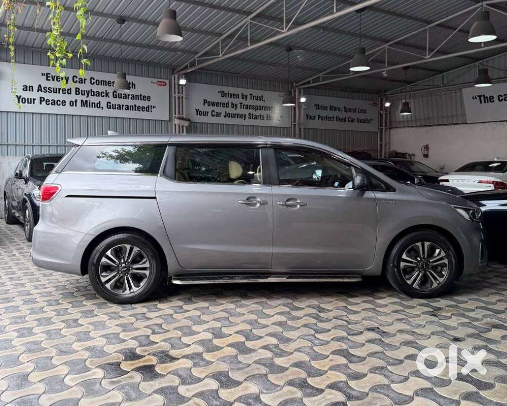Kia Carnival Premium, 2022, Diesel