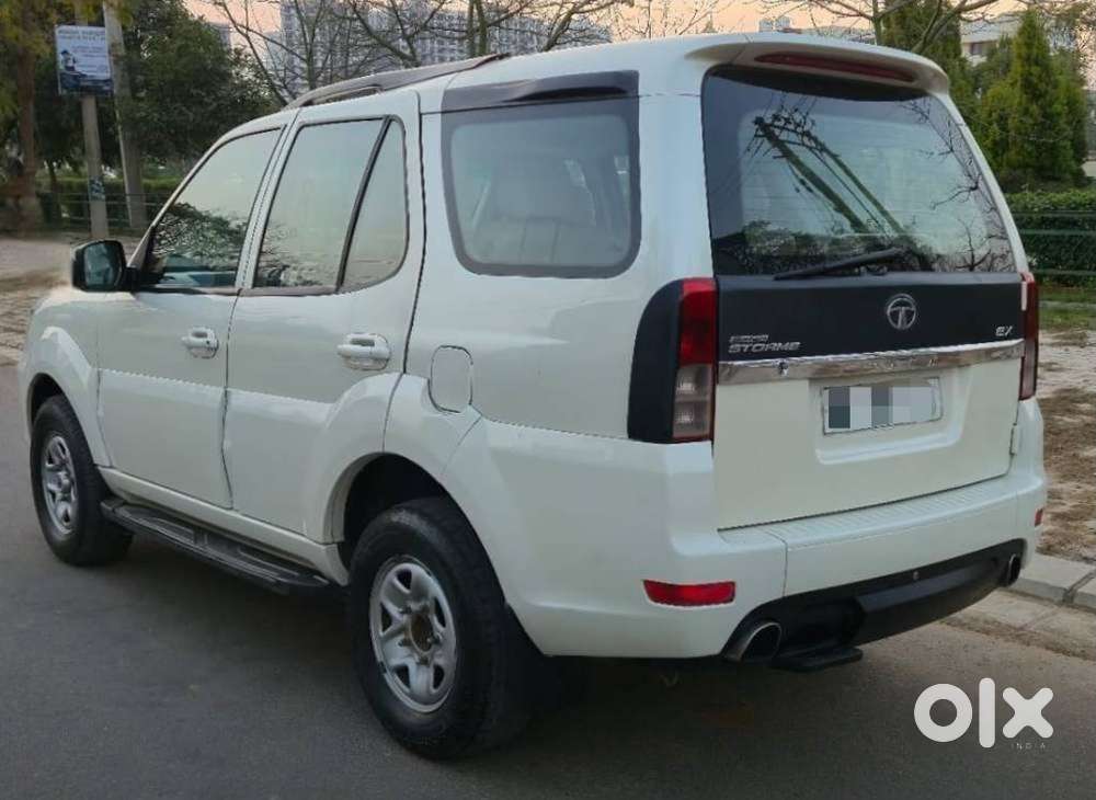 Tata Safari Storme Ex, 2014, Diesel