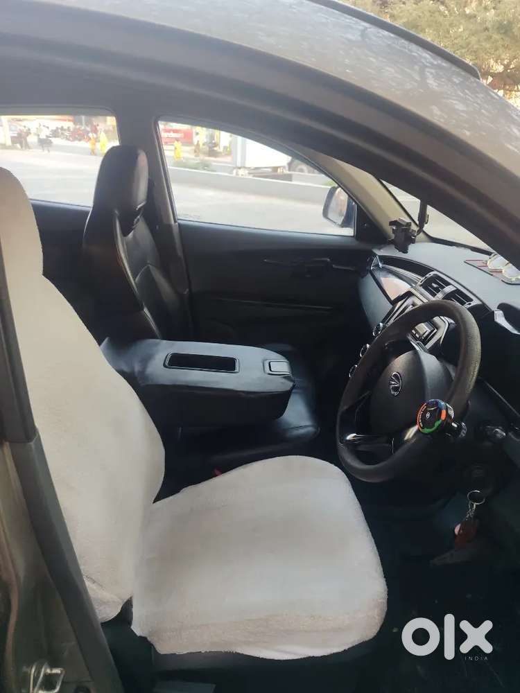 Mahindra Kuv 100 2018 Diesel 75000 Km Driven